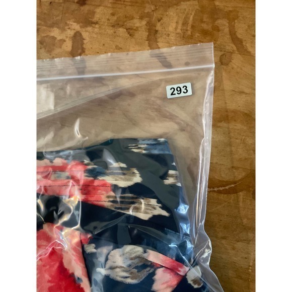 Charter Club Top Womens Medium‎ Floral Blouse - Picture 9 of 9